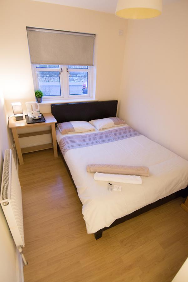 Woodgrove Rooms,