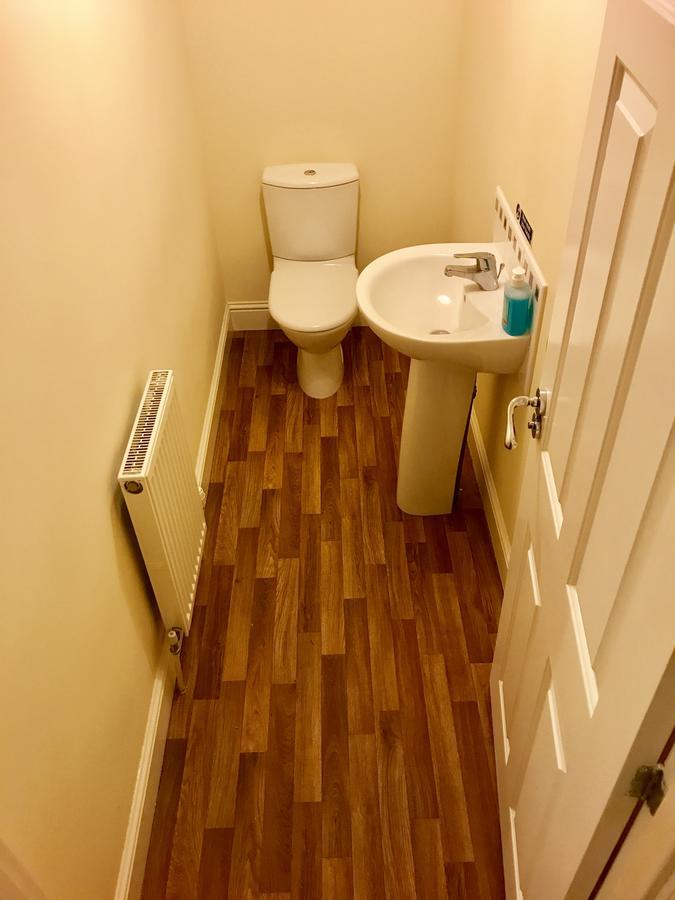 Woodgrove Rooms, 3*